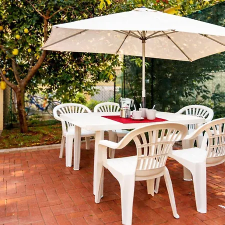 Nicla - Casa 3 Con Giardino Per 8 Ospiti A Daire Pisa